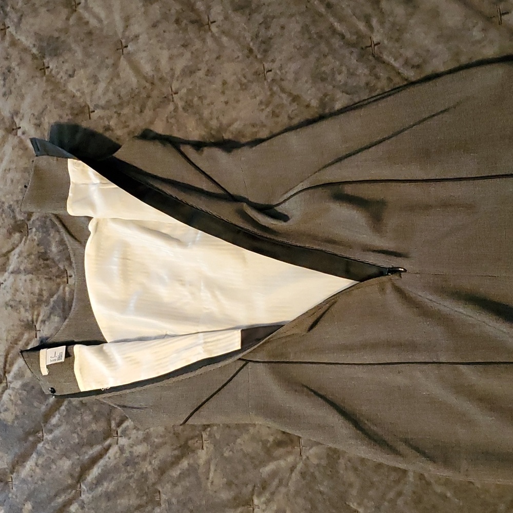 H&M dress - Picture 7 of 8